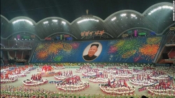 ong kim jong un phien long chuong trinh dong dien trieu tien bi tam hoan