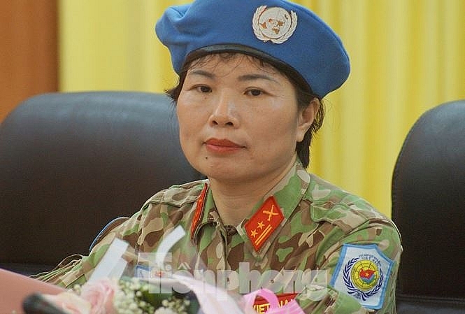 hai nu quan nhan viet nam voi su menh gin giu hoa binh the gioi