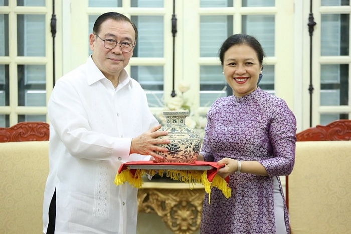 quan he viet nam philippines khoi sac tren nen ngoai giao nhan dan