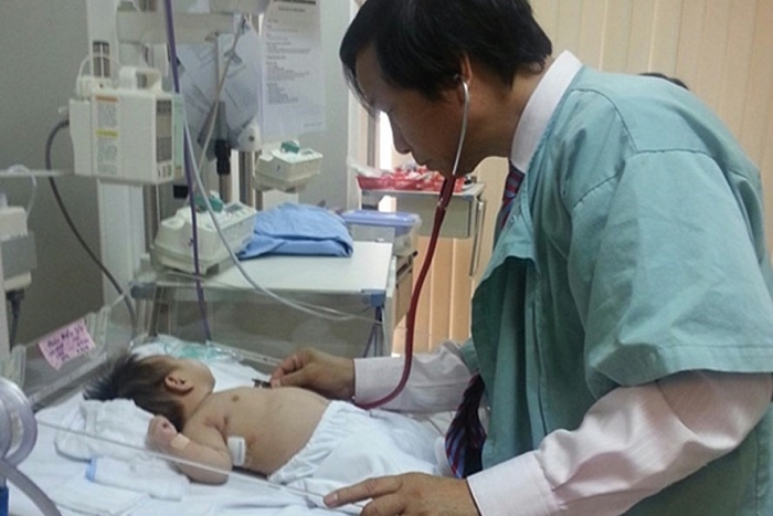 bac si nguyen thanh liem nguoi khong ngai khai pha nhung con duong moi