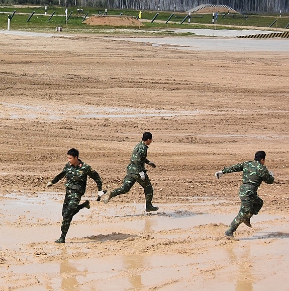 army games 2019 doi tuyen xe tang viet nam gianh ngoi a quan