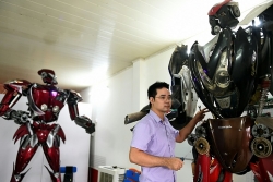 afp ca ngoi ky su viet che robot lay cam hung tu transformer