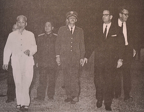 tam long nha tho cuba voi chu tich ho chi minh