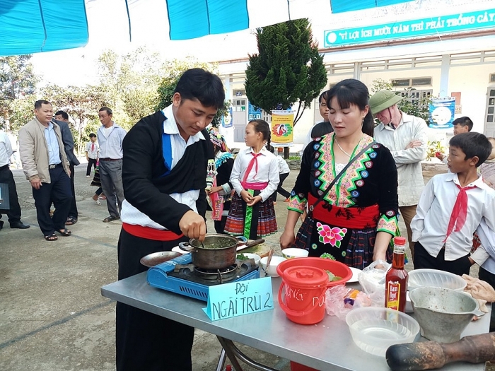 hki cham soc dinh duong thi luc cho 1000 tre em lai chau