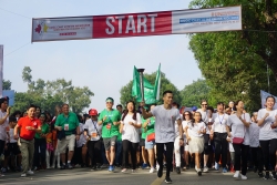 Nhạc sĩ Huy Tuấn, nghệ sĩ Tự Long tiếp sức Giải Chạy vì trẻ em Hà Nội 2019
