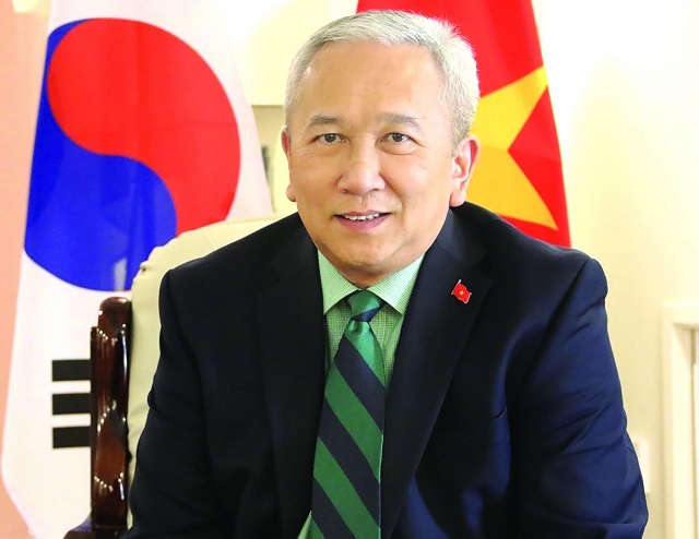 viet nam han quoc trien vong tuoi sang tren nen tang ky tich